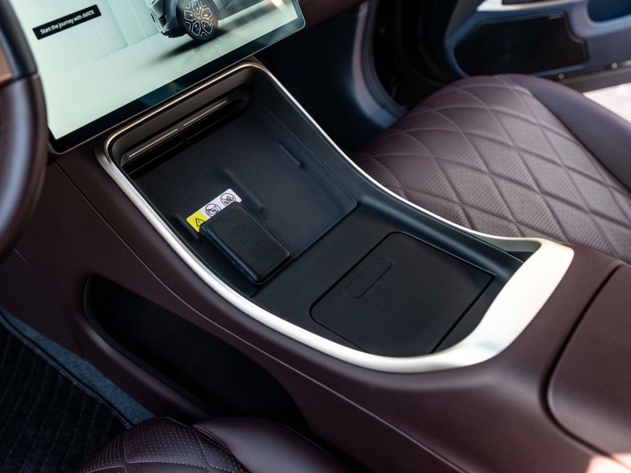 أفاتر 11 Performance AWD