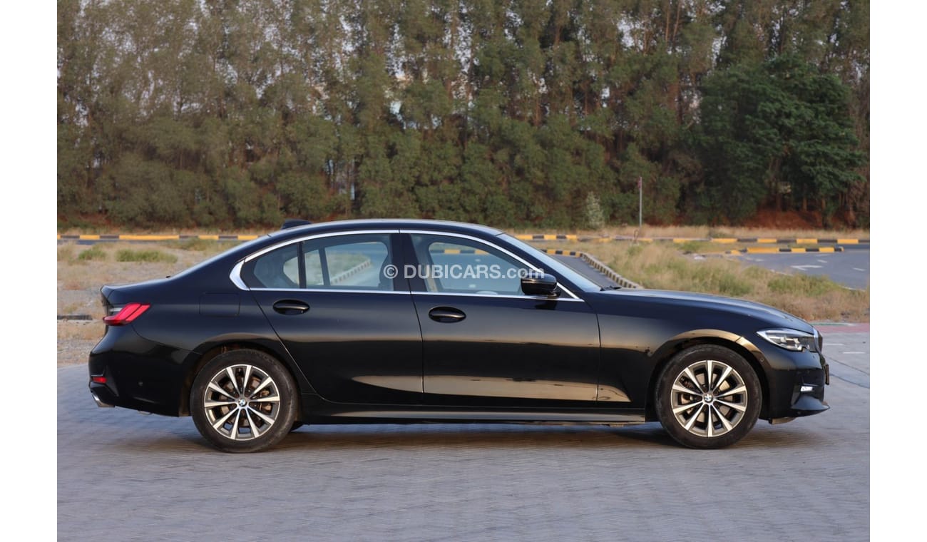 بي أم دبليو 320 BMW 320 i 2022 مواصفات يابانية بحالة ممتازة