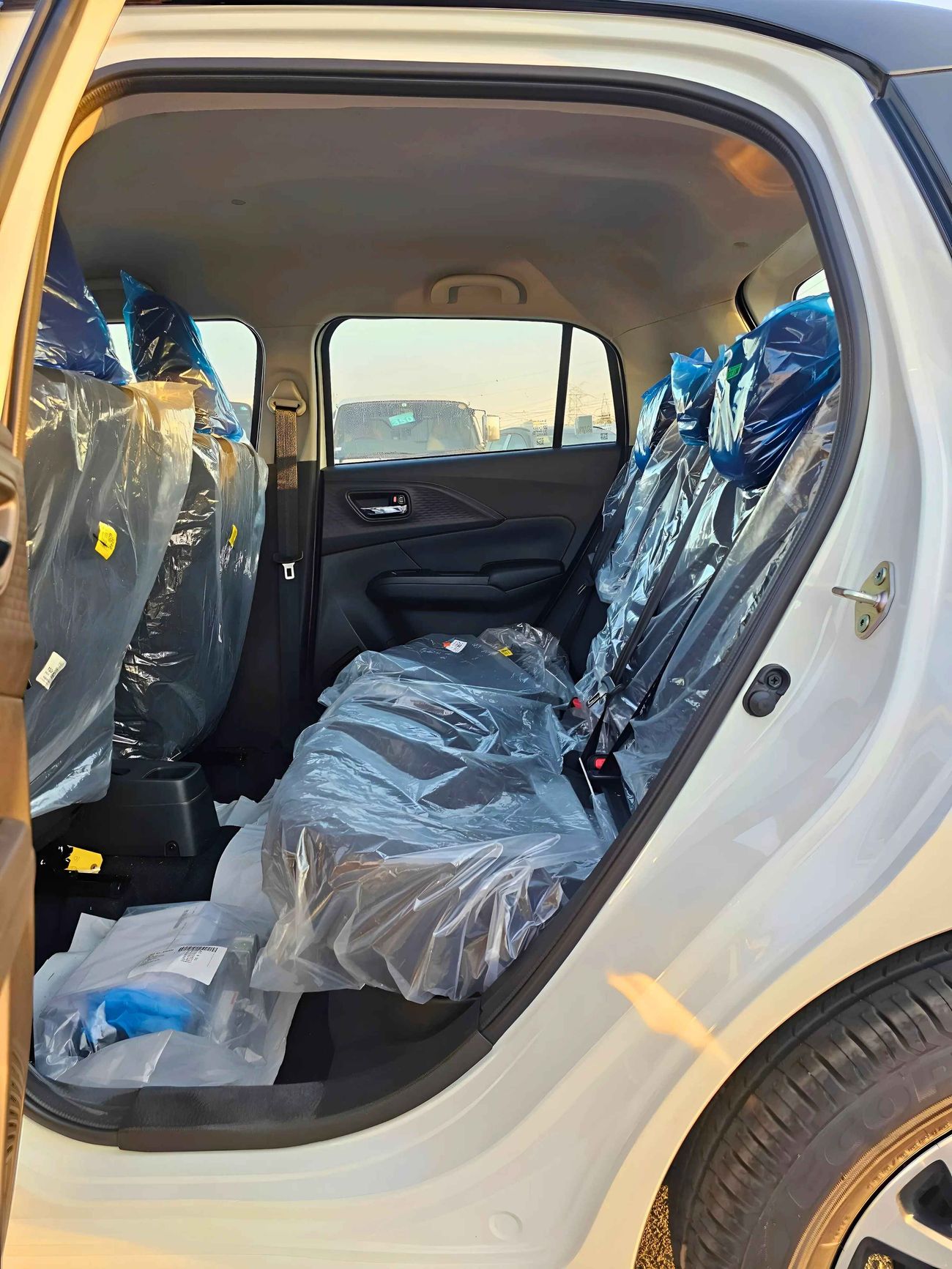 سوزوكي سويفت GLX, 1.2L V4 PETROL, RADAR, GCC SPECS, HIGH OPTION (CODE # SGLXM)