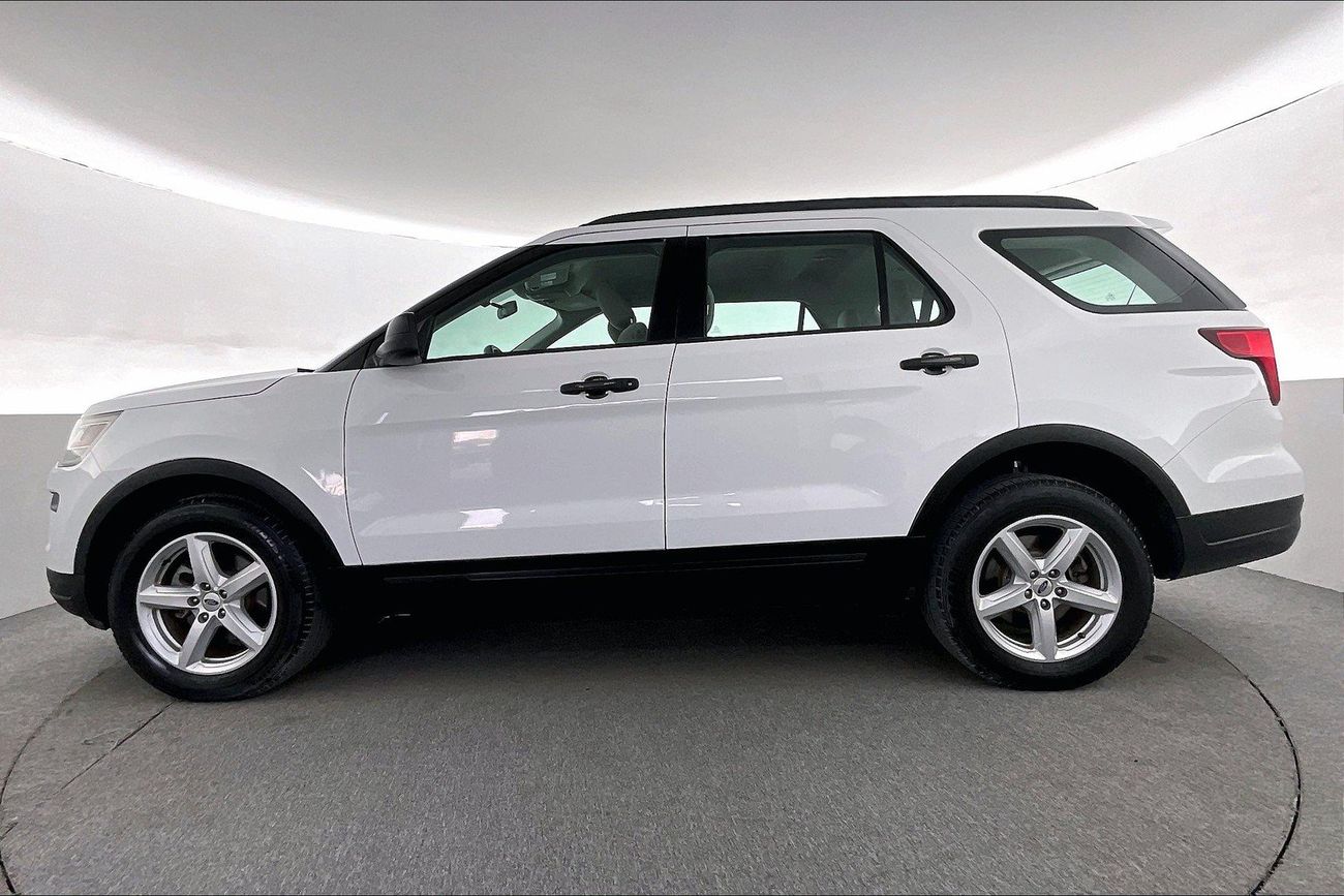 Ford Explorer XL / Standard | National Day Celebration | Guaranteed Warranty | 0 Down Payment