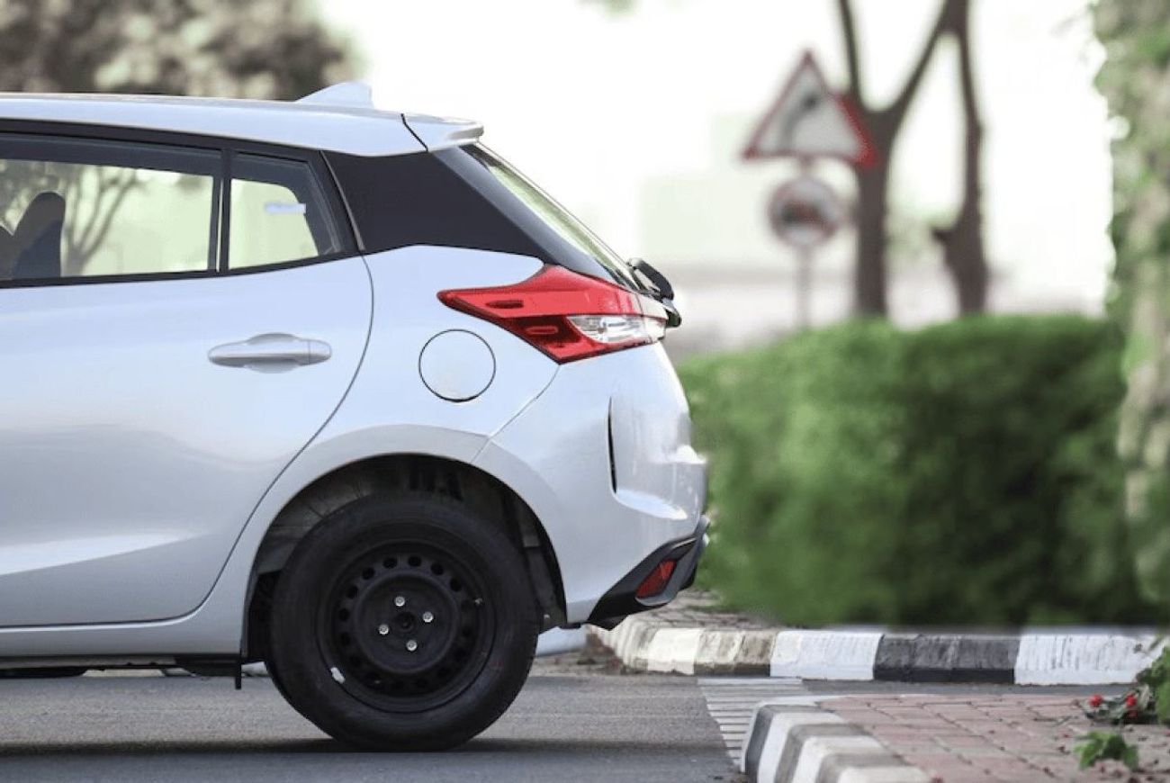 Toyota Yaris TOYOTA YARIS 1.3L