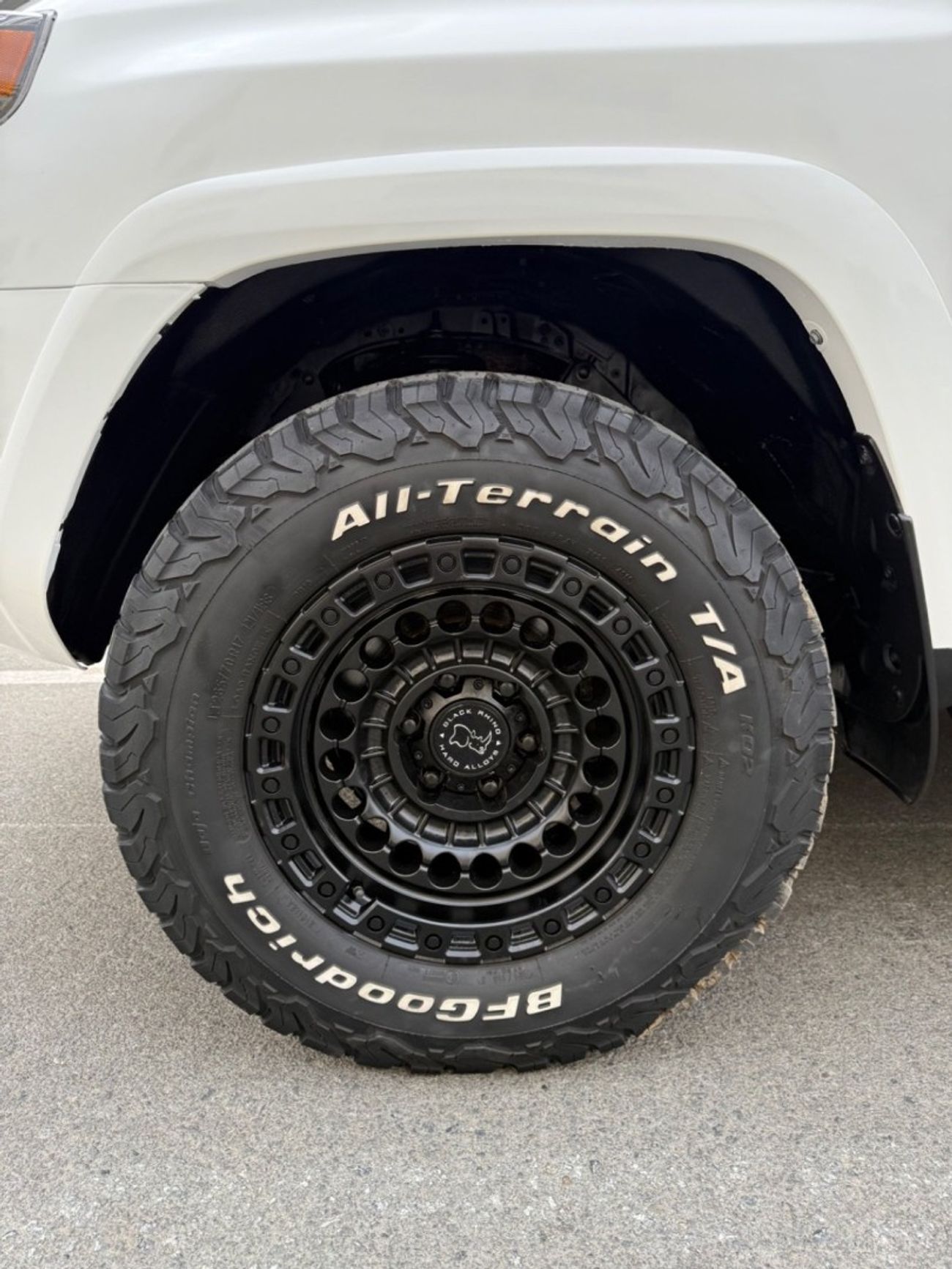 تويوتا Runner4 2022 SR5 TRAIL SPORT 7 SEATS 4x4 CANADA SPEC