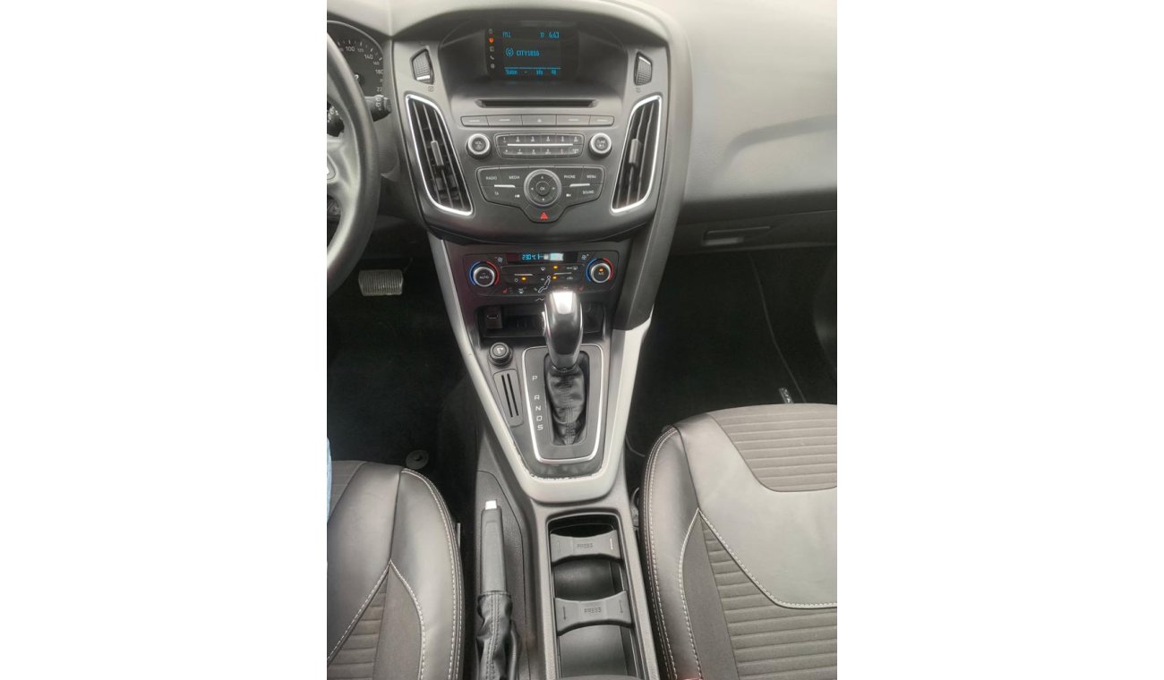 فورد فوكاس Ford Focus Eco Boost_Gcc_2017_Excellent_Condition _Full option