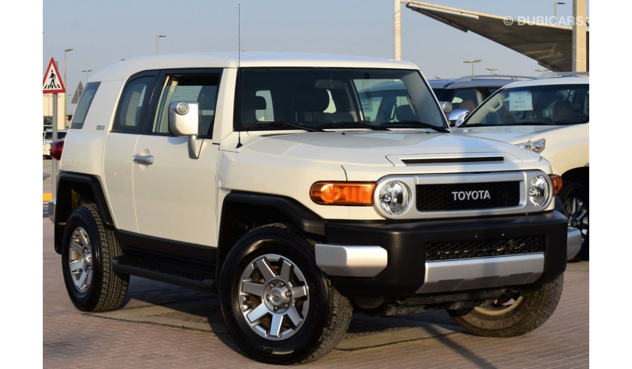 Toyota FJ Cruiser تويوتا اف جي