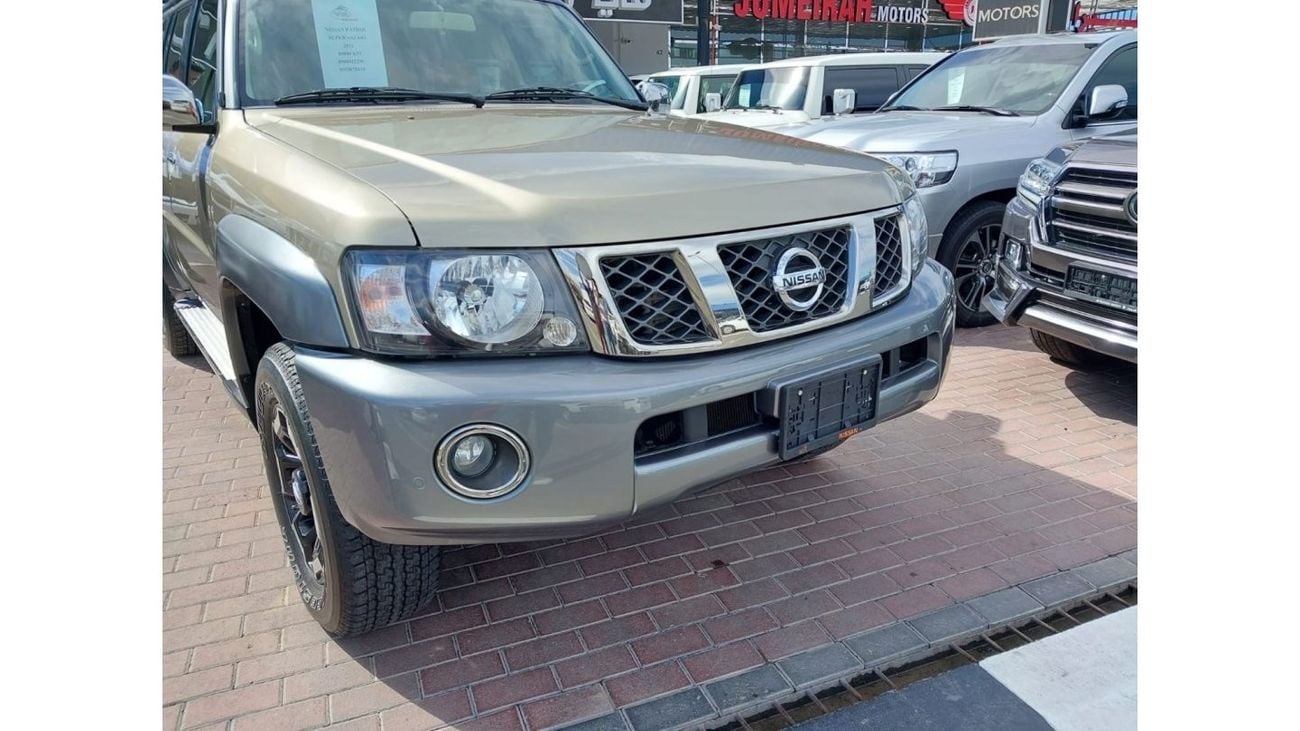 Nissan Patrol Super Safari NISSAN PATROL SUPER SAFARI 4.8 5 YEARS WARRANTY FROM AL MASAOOD ALL SERVICE FROM AL MASAOOD