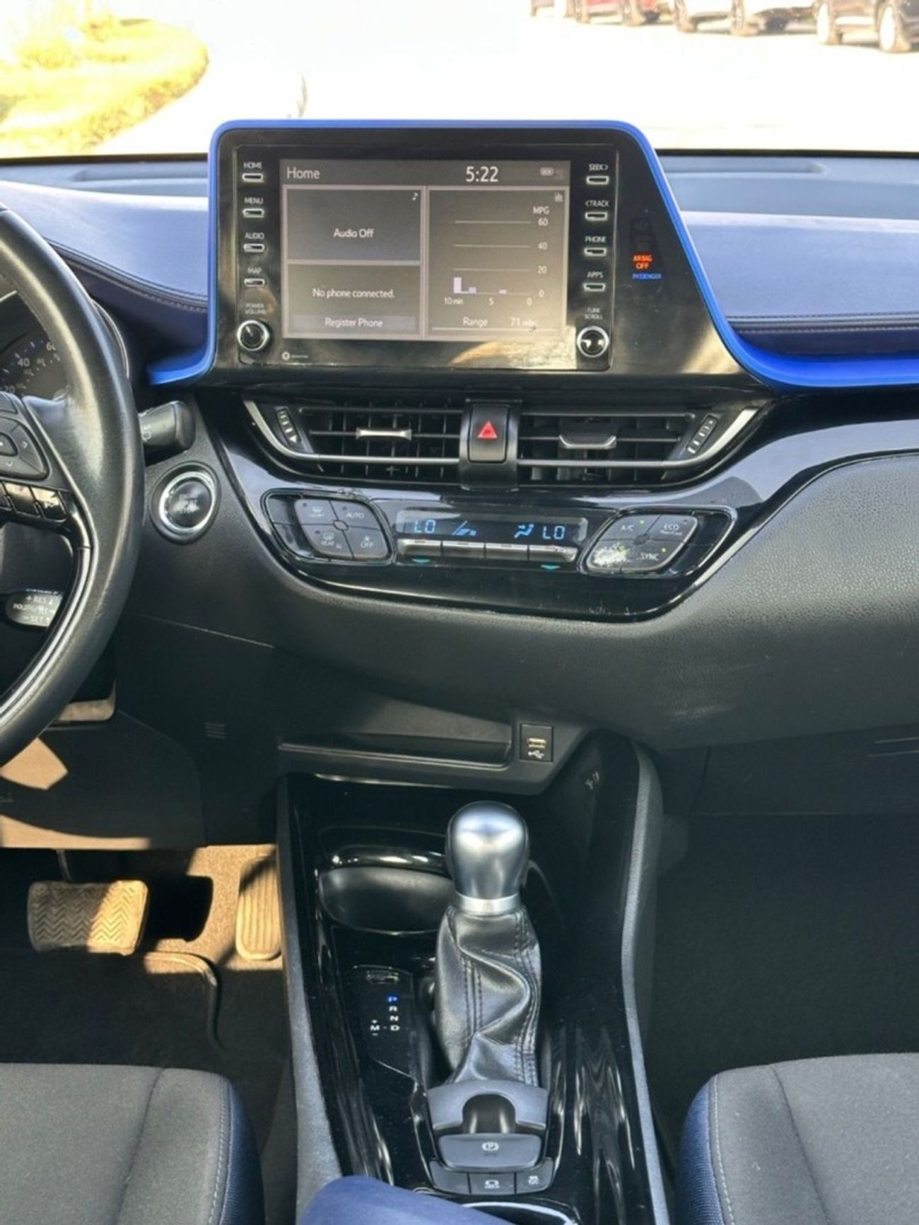 Toyota CHR XLE premium