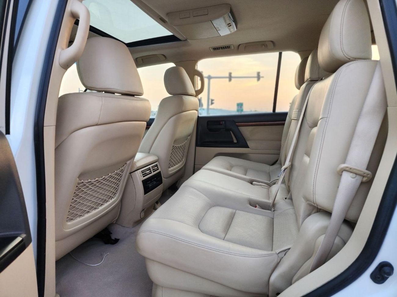 Toyota Land Cruiser GX.R V8