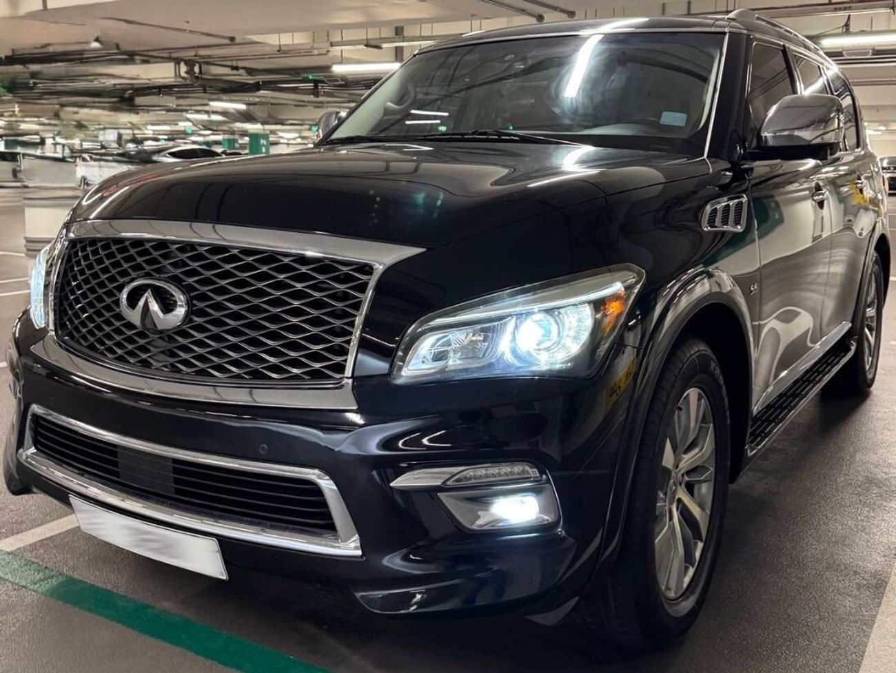 Infiniti QX80