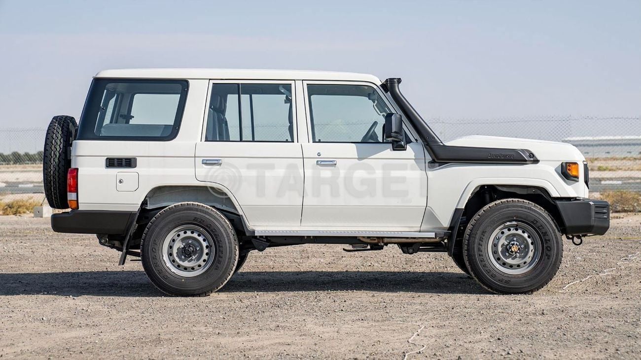 تويوتا لاند كروزر 70 LC76 LX LX LC 76 4.2     M/T   2025