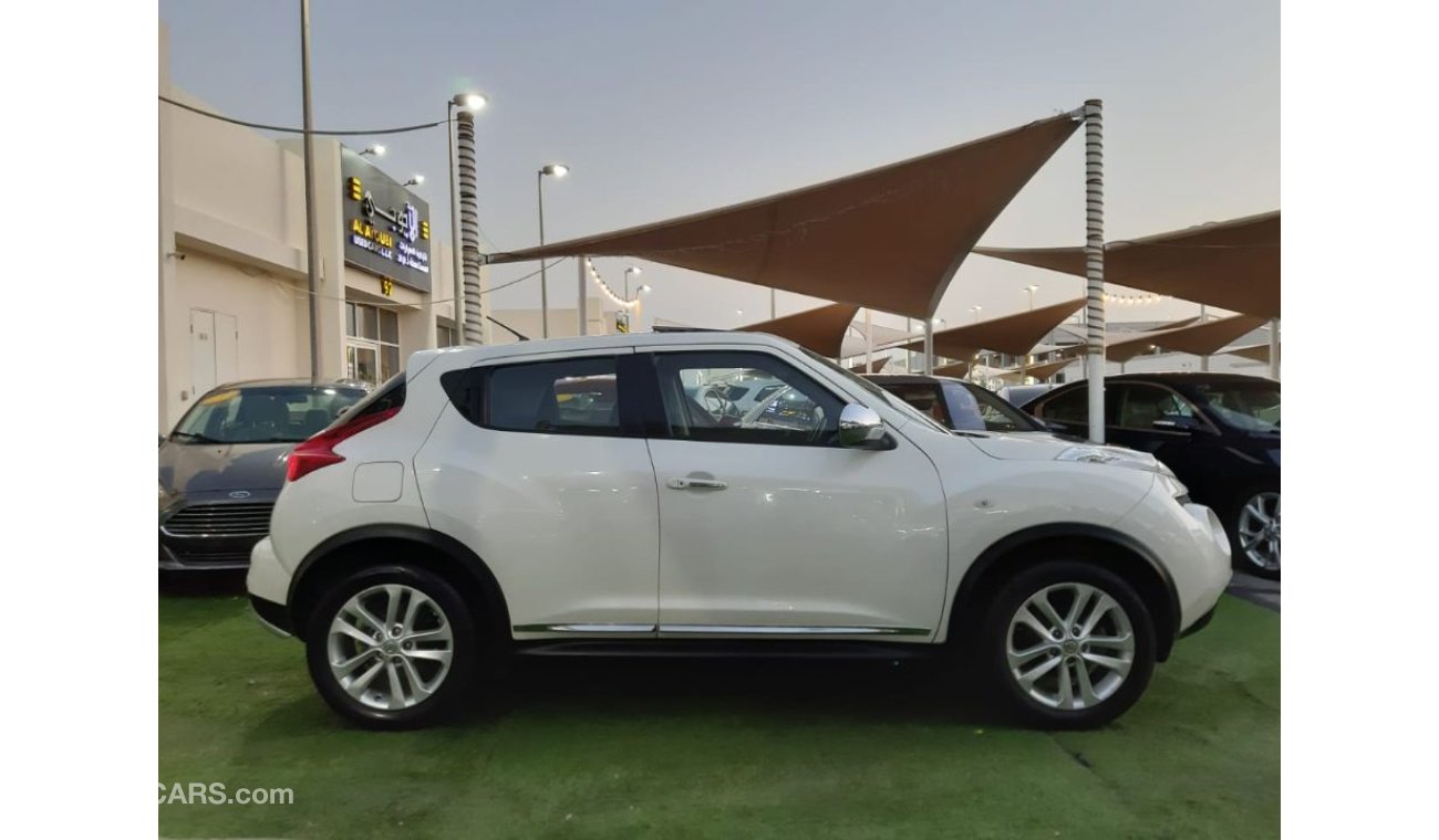 Nissan Juke GCC no1 fully loaded in perfect condition. do not need any expenses.