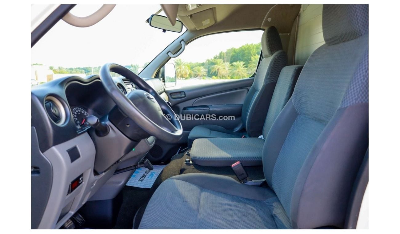 نيسان أورفان لوحة فان  سقف عالي 2015 NV350 2.5L RWD Petrol M/T - Chiller Van - GCC Specs - Ready to Drive