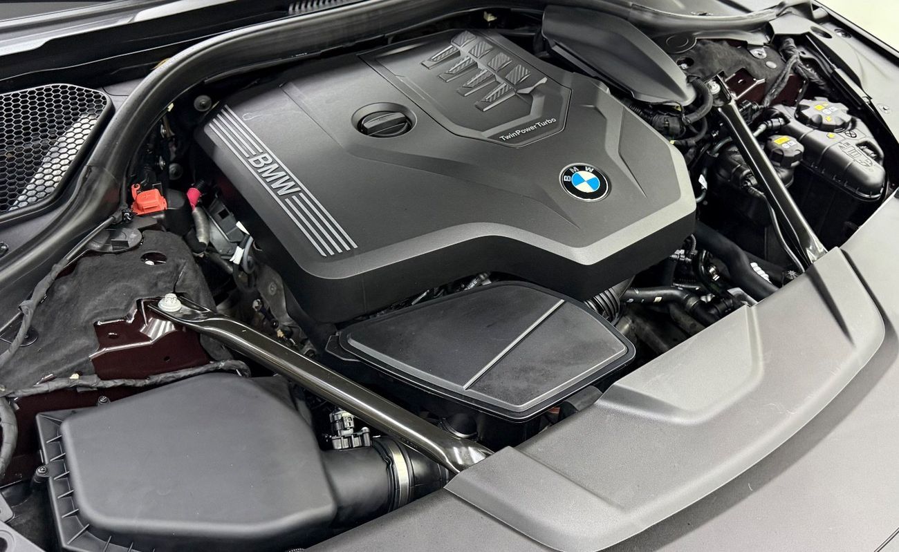 BMW 730Li Exclusive 2.0L