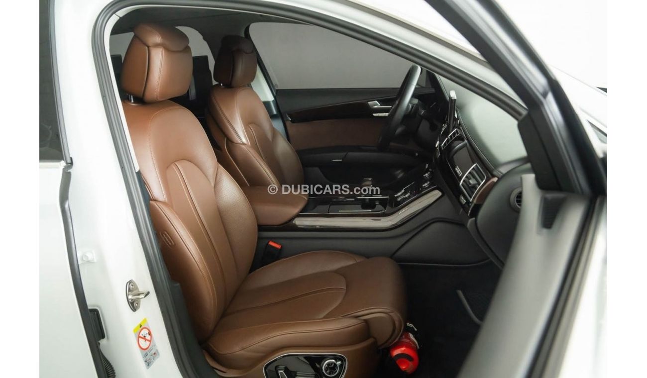 أودي A8 2015 Audi A8 3.0L V6