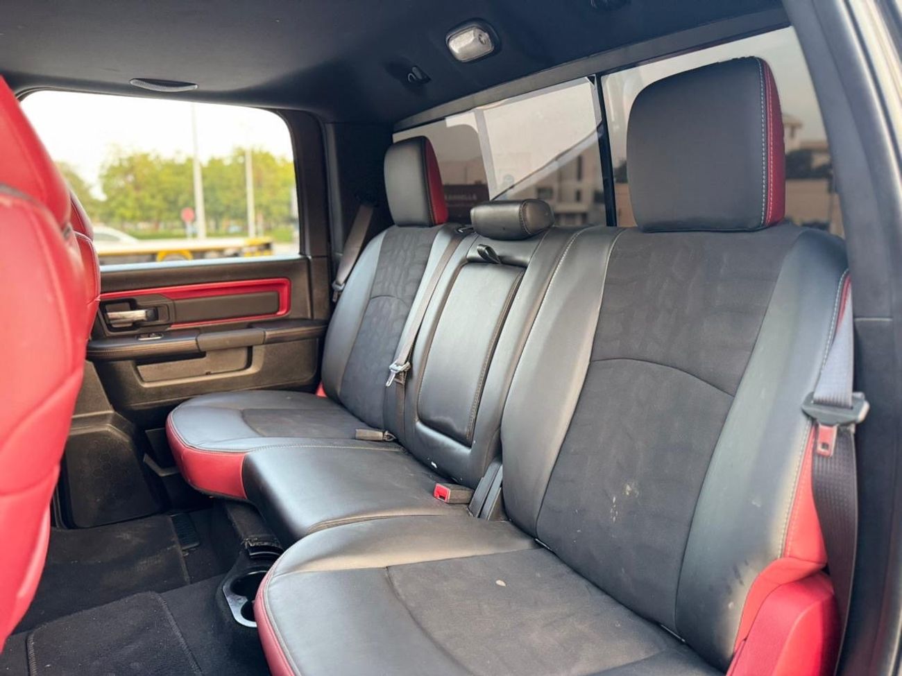 Dodge Ram Van DODGE RAM 1500 HEMI 5.7 LIMITED MODEL 2016