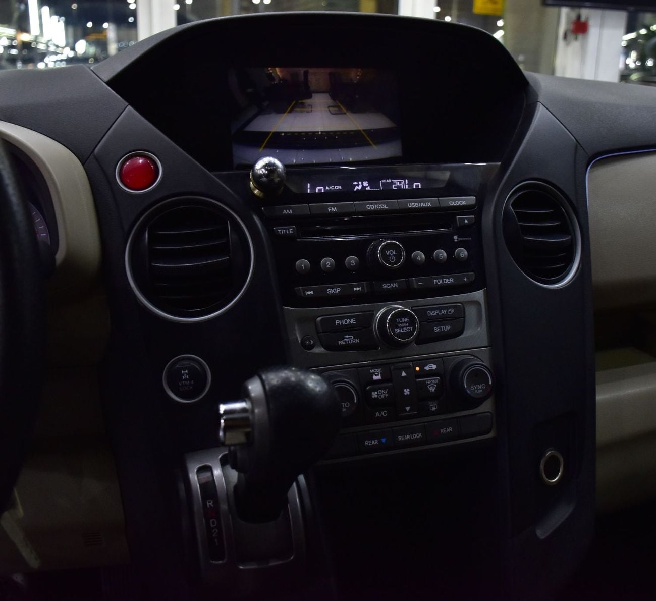 Honda Pilot EXCELLENT DEAL for our Honda Pilot 4WD ( 2015 Model ) in White Color GCC Specs