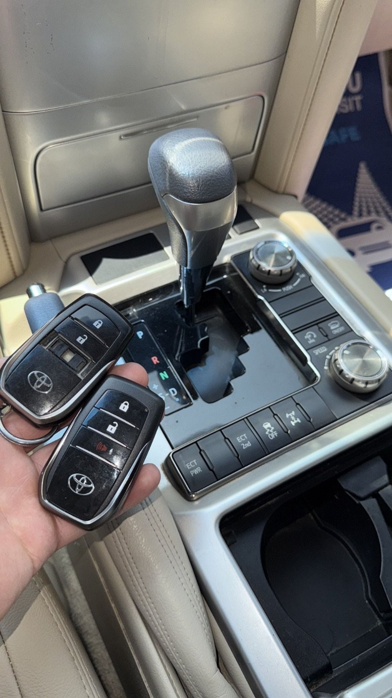 تويوتا لاند كروزر EXR 4.0L AWD