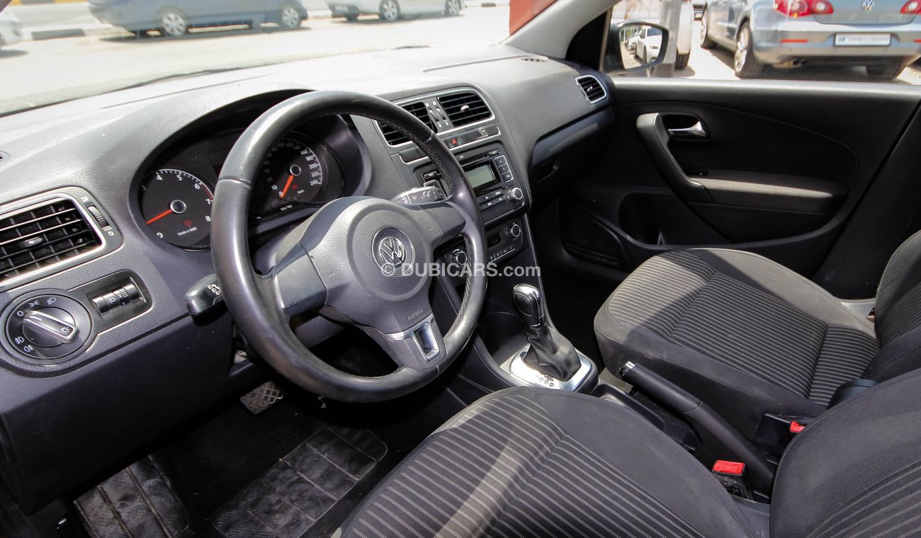 فولكس واجن بولو 1.6