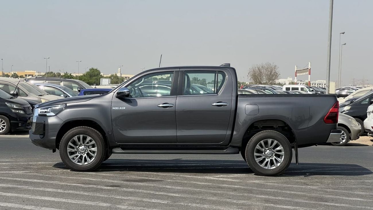 تويوتا هيلوكس S GLX 2.8L 4WD A/T