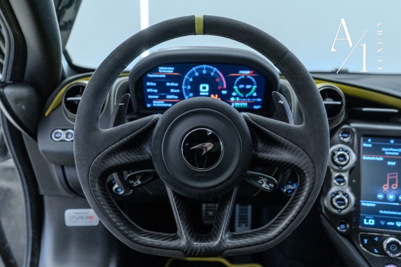 McLaren 720S 2019 Mclaren 720s MSO, Full Service History, Carbon Fibre Package, Excellent Condition, GCC Spec