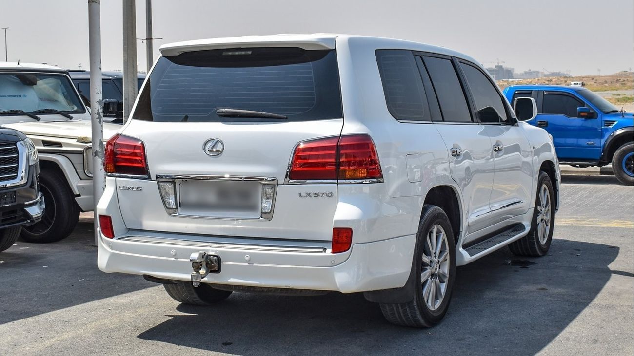 Lexus LX 570