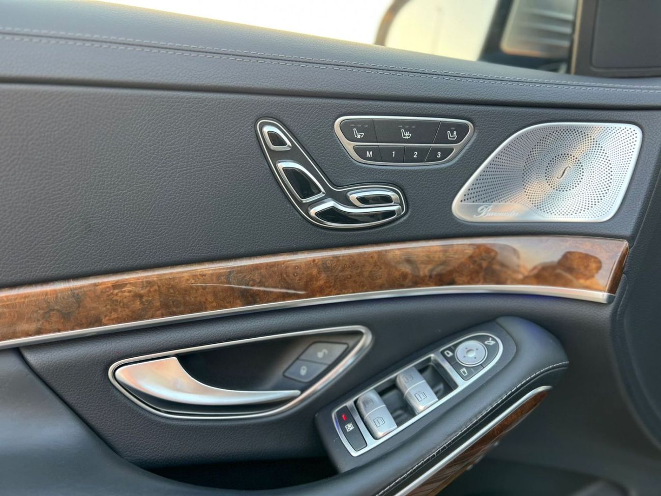 مرسيدس بنز S 400 2015 Mercedes Benz S400 Hybrid Japanese Specs - Full Options - 83000km