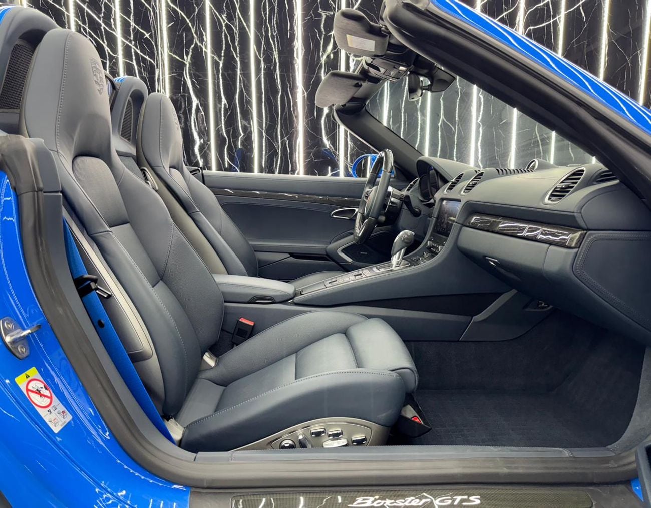 Porsche 718 Boxster GTS 4.0L A/T