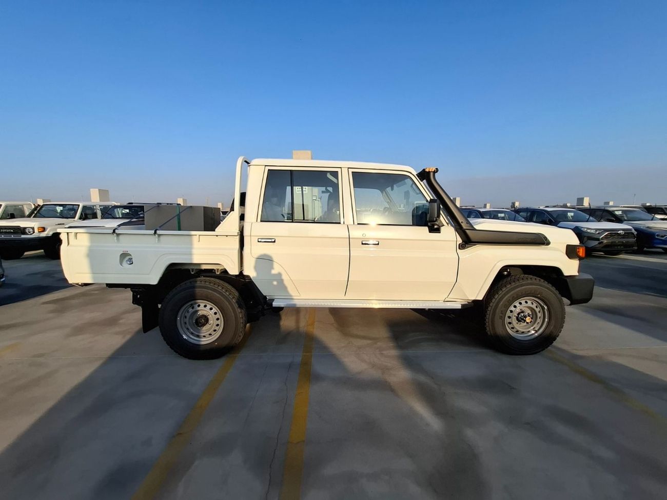Toyota Land Cruiser Pick Up LC 79 Double Cab 2.8L Manual Turbo Diesel I 2025 I 0 KM I With Warranty
