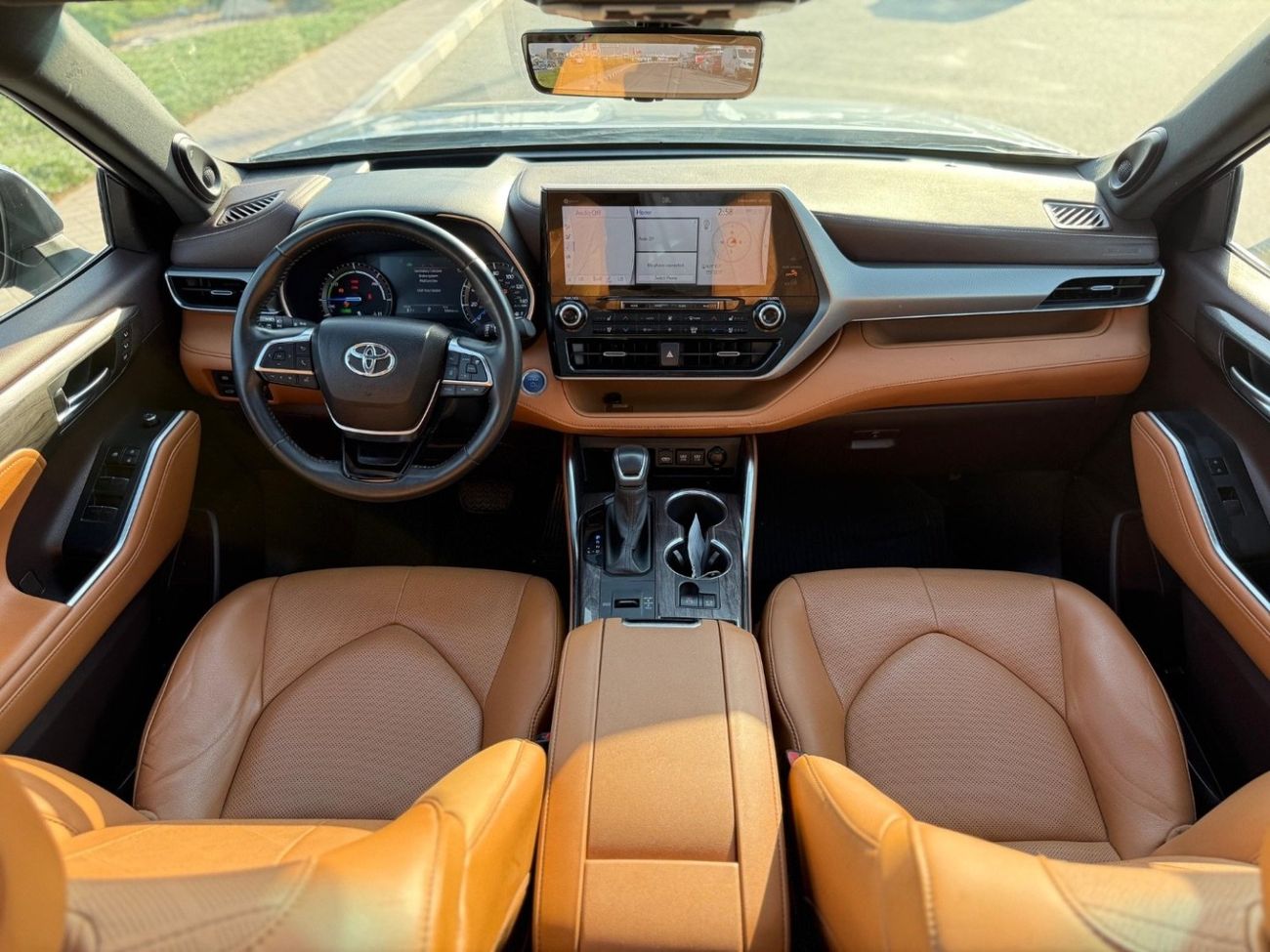 Toyota Highlander Limited 2.5L FWD Hybrid Limited 2.5L Panoramic,360 camera