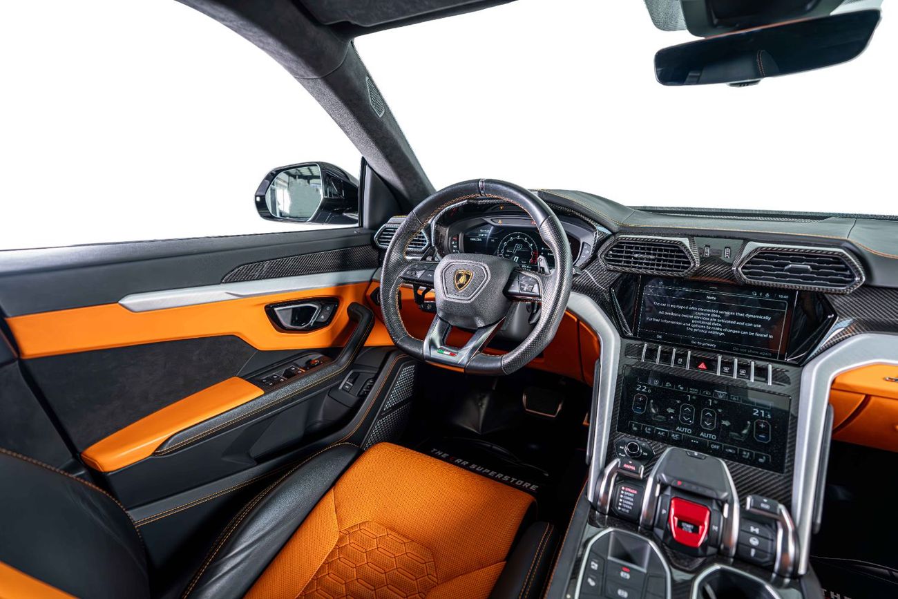 Lamborghini Urus STD 4.0T V8 Mansory Kit-Chopped Carbon Fiber Exterior-Performance Exhaust System-4 VIP Seats