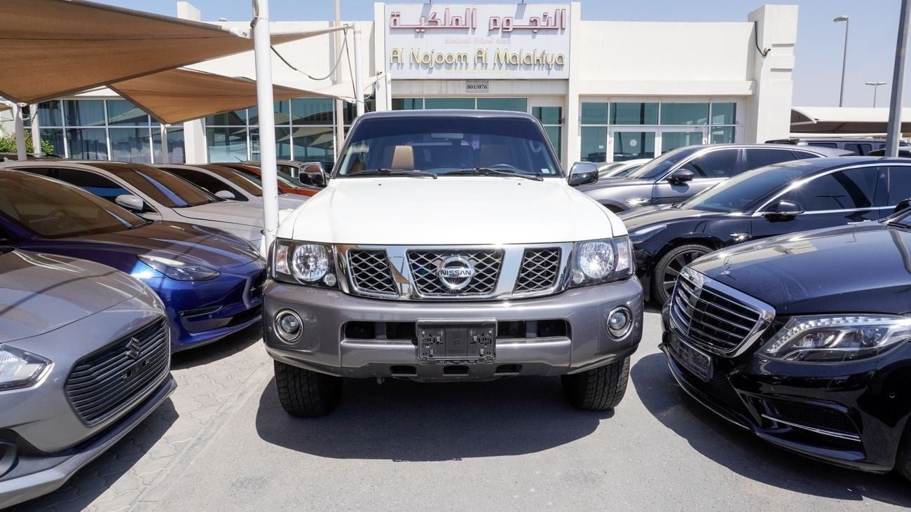 نيسان باترول سوبر سفاري