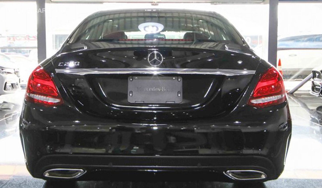 Mercedes-Benz C 250 AMG 2.0L V4 Turbo 211 hp with 2 Yrs Unlimited Mileage Warranty