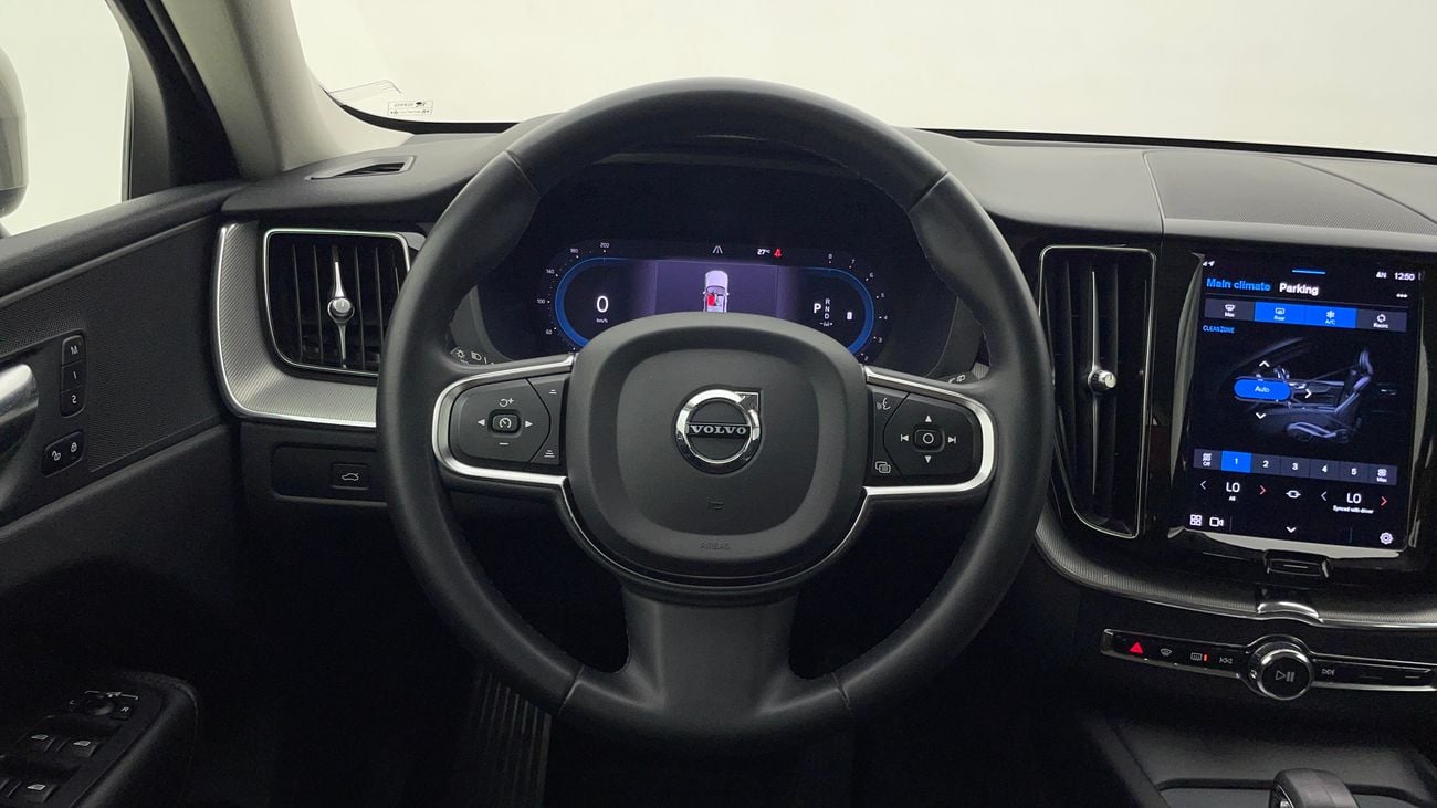 فولفو XC 60 2023 B5 CORE | AED 1395/Month | 0 DP | 30 Day Return | Warranty