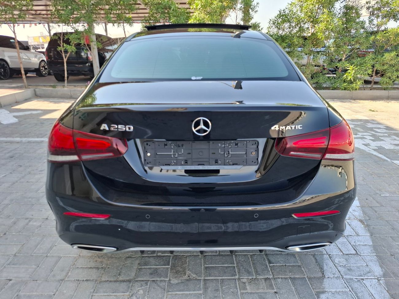 مرسيدس بنز A 250 مرسيدس بنز  A250 2022 فل