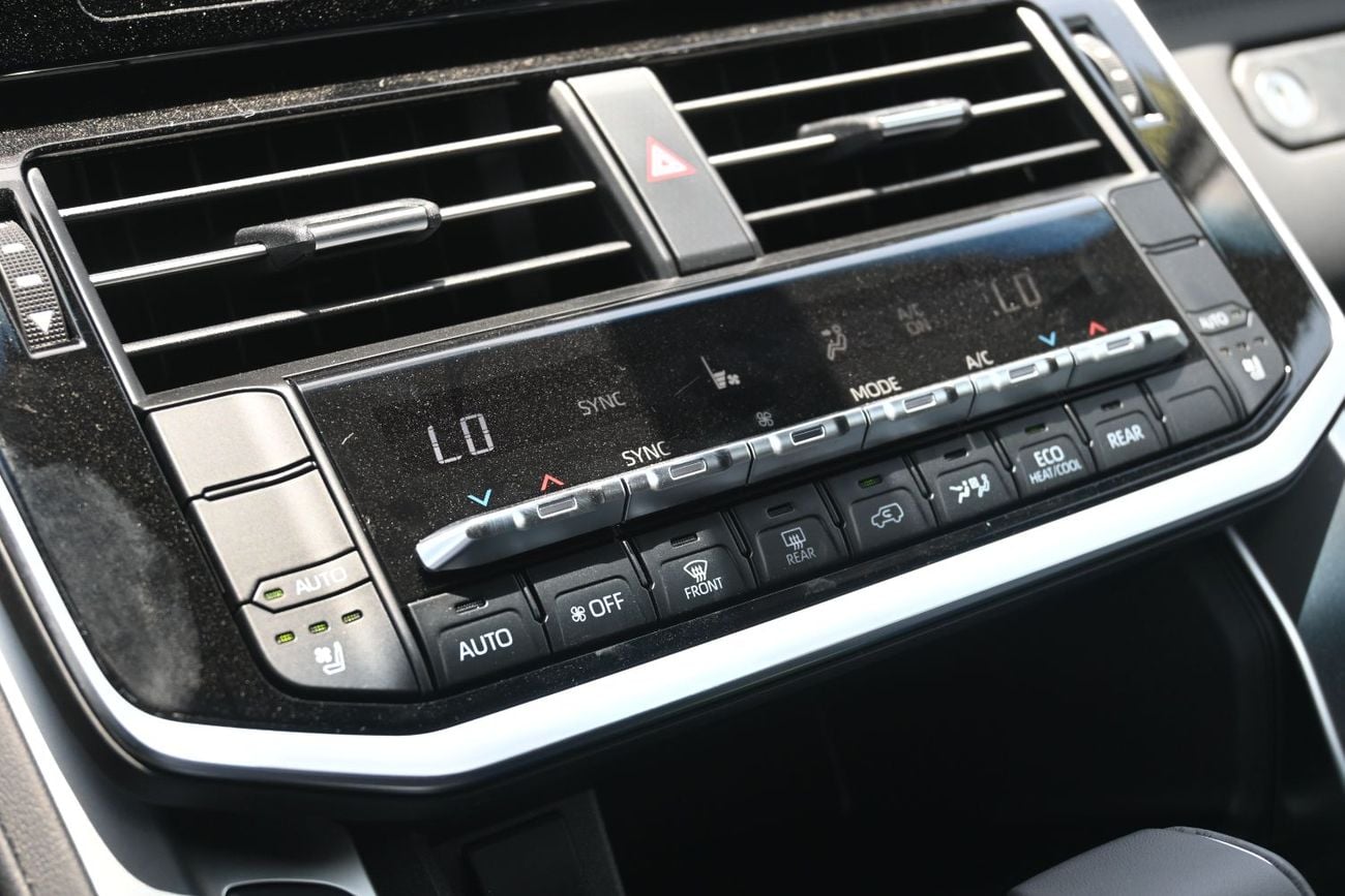 تويوتا لاند كروزر GXR Toyota Land Cruiser GX-R 4.0L V6 Petrol Model 2026