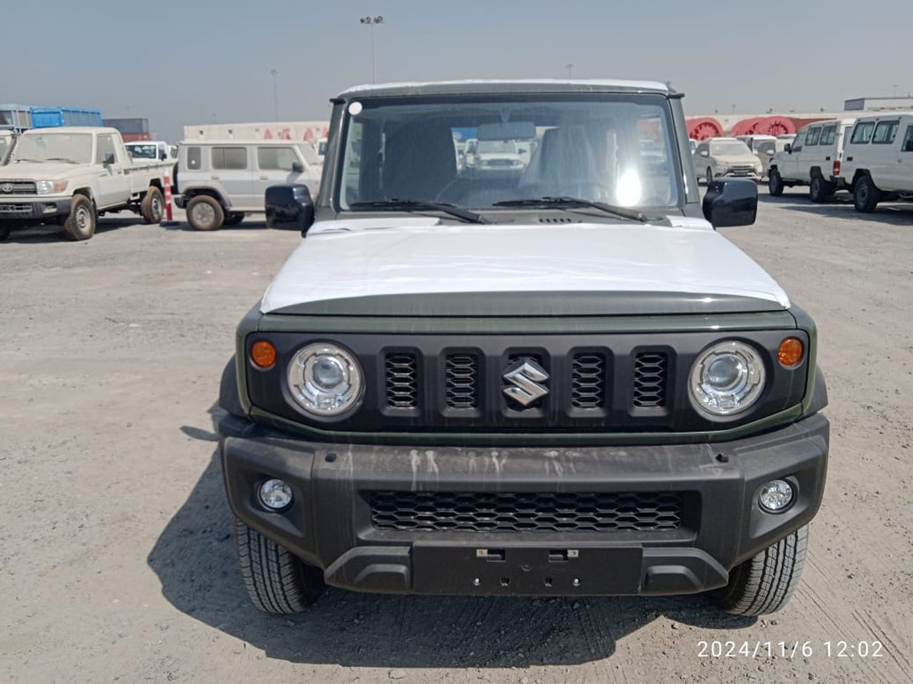 سوزوكي جيمني ECTSZO003- 2025 Suzuki Jimny GLX - 1.5L Petrol Auto - Green