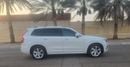 فولفو XC 90 MOMENTUM