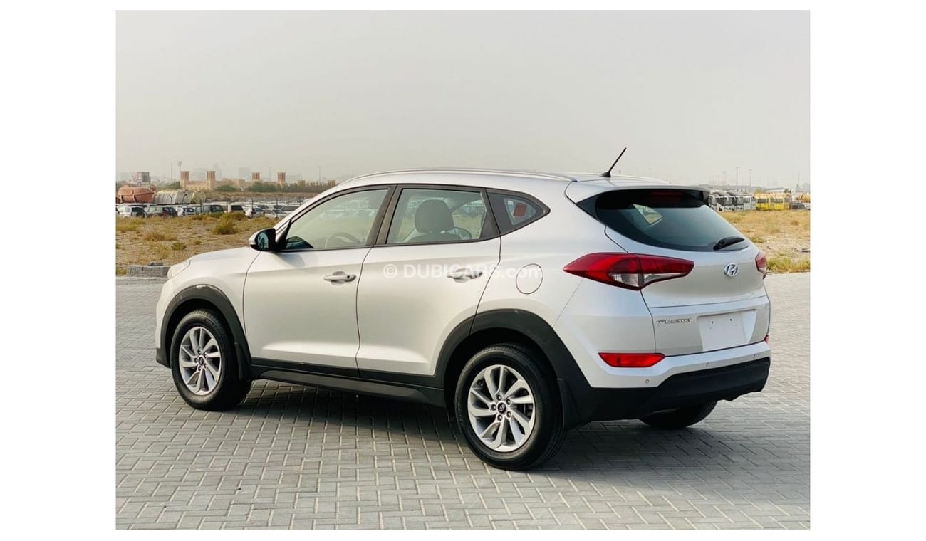 Hyundai Tucson SE Hyundai Tucson 2018 GCC 2.0 perfect condition