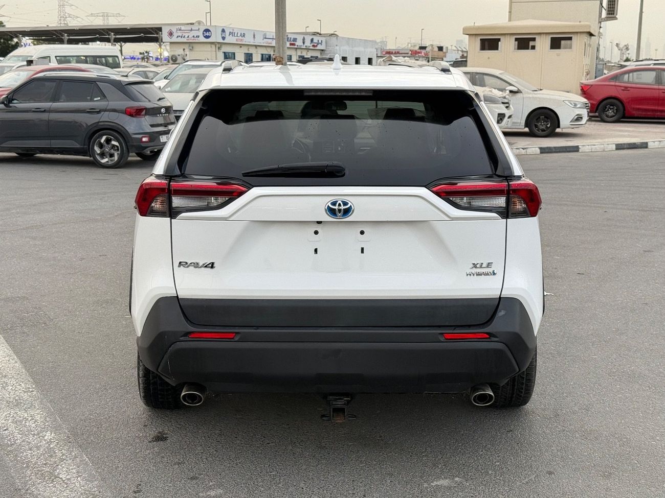 تويوتا راف ٤ XLE 2.5L