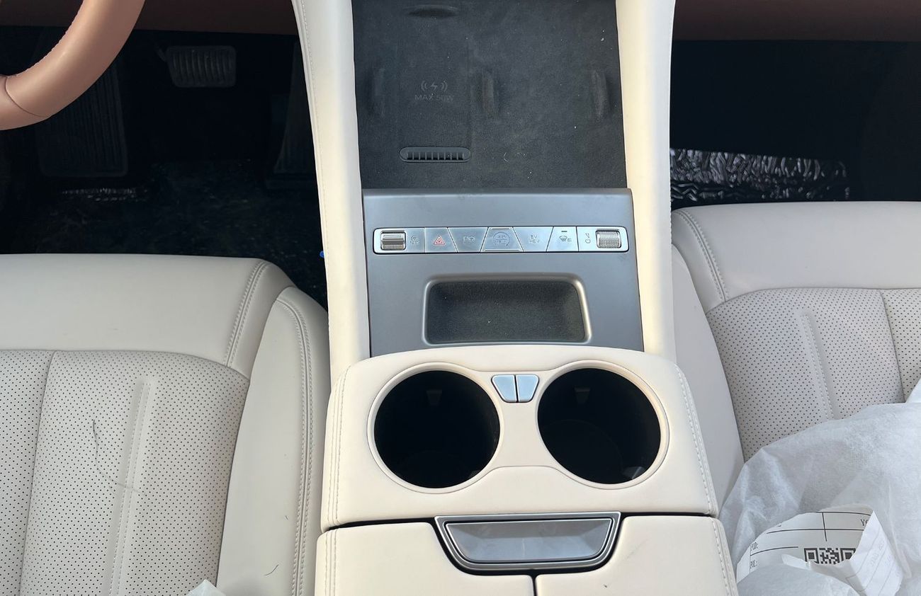 BYD Xia 2025 plug-in hybrid electric(EXPORT ONLY)