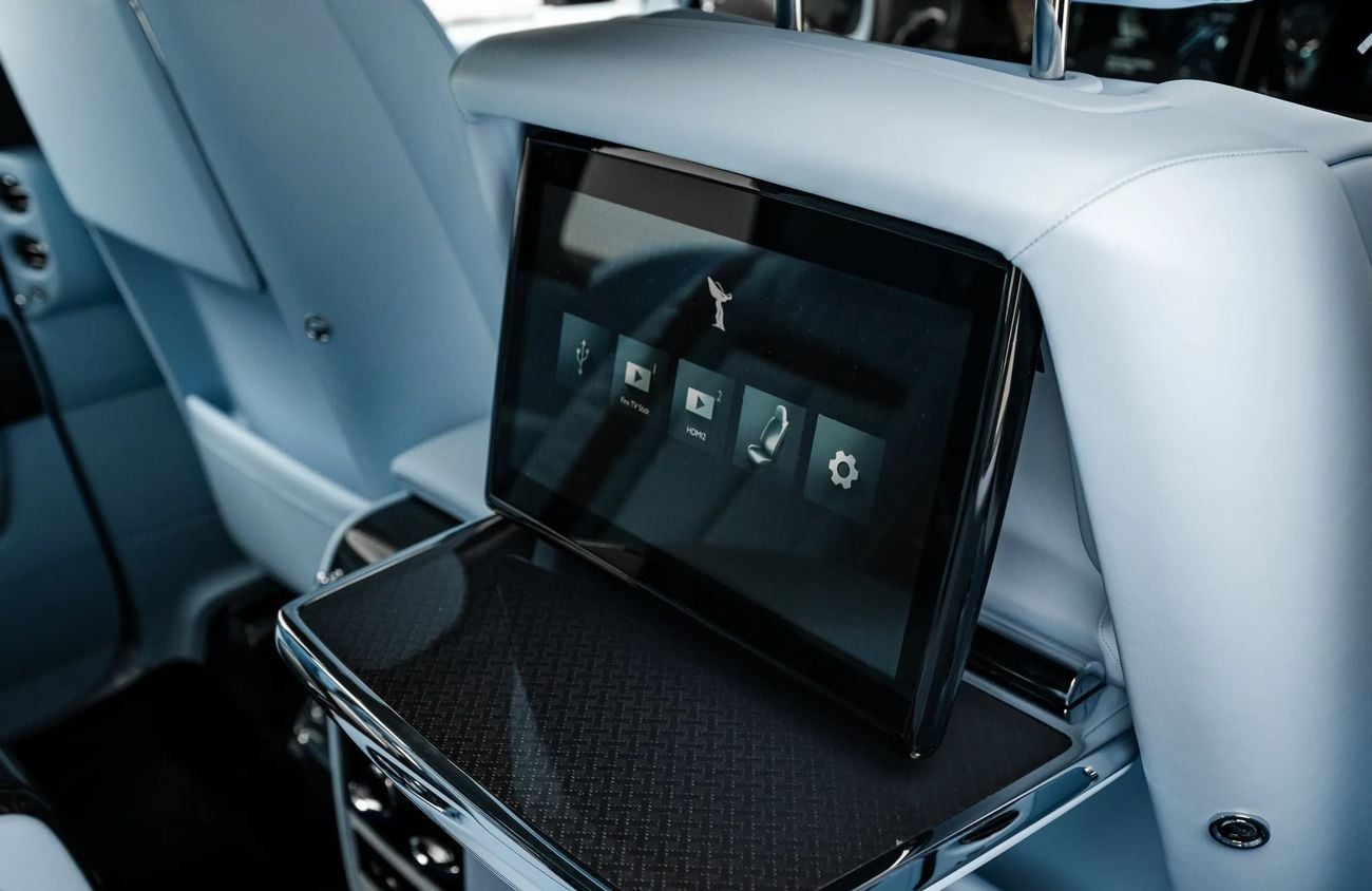 رولز رويس كولينان 6.75L V12 Twin-Turbocharged Engine