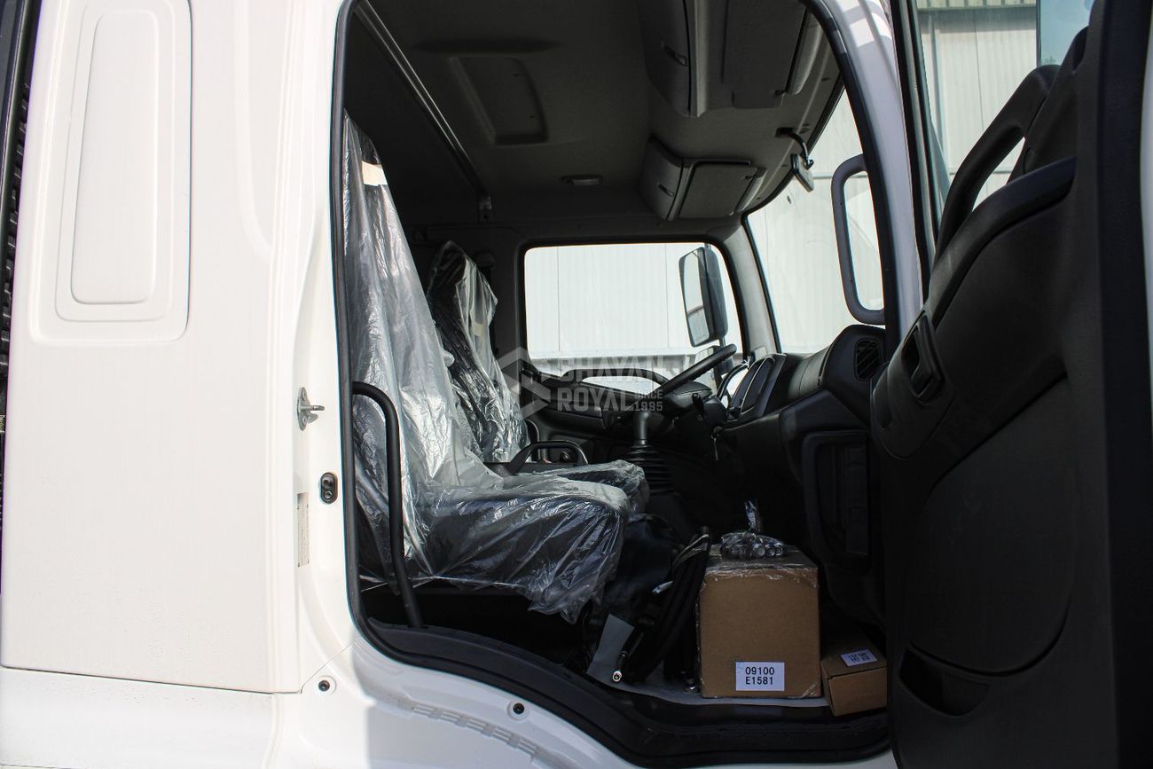 هينو 500 GH 1927 TRUCK CHASSIS 13.5 PAYLOAD 7.7L DIESEL MT EURO 4 2025MY