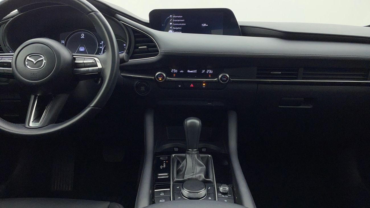 مازدا 3 EVOLVE 2 | بدون دفعة مقدمة | اختبار القيادة في المنزل