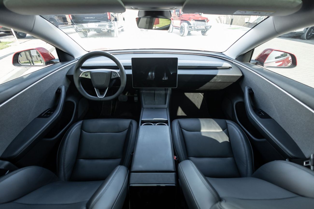 تسلا موديل 3