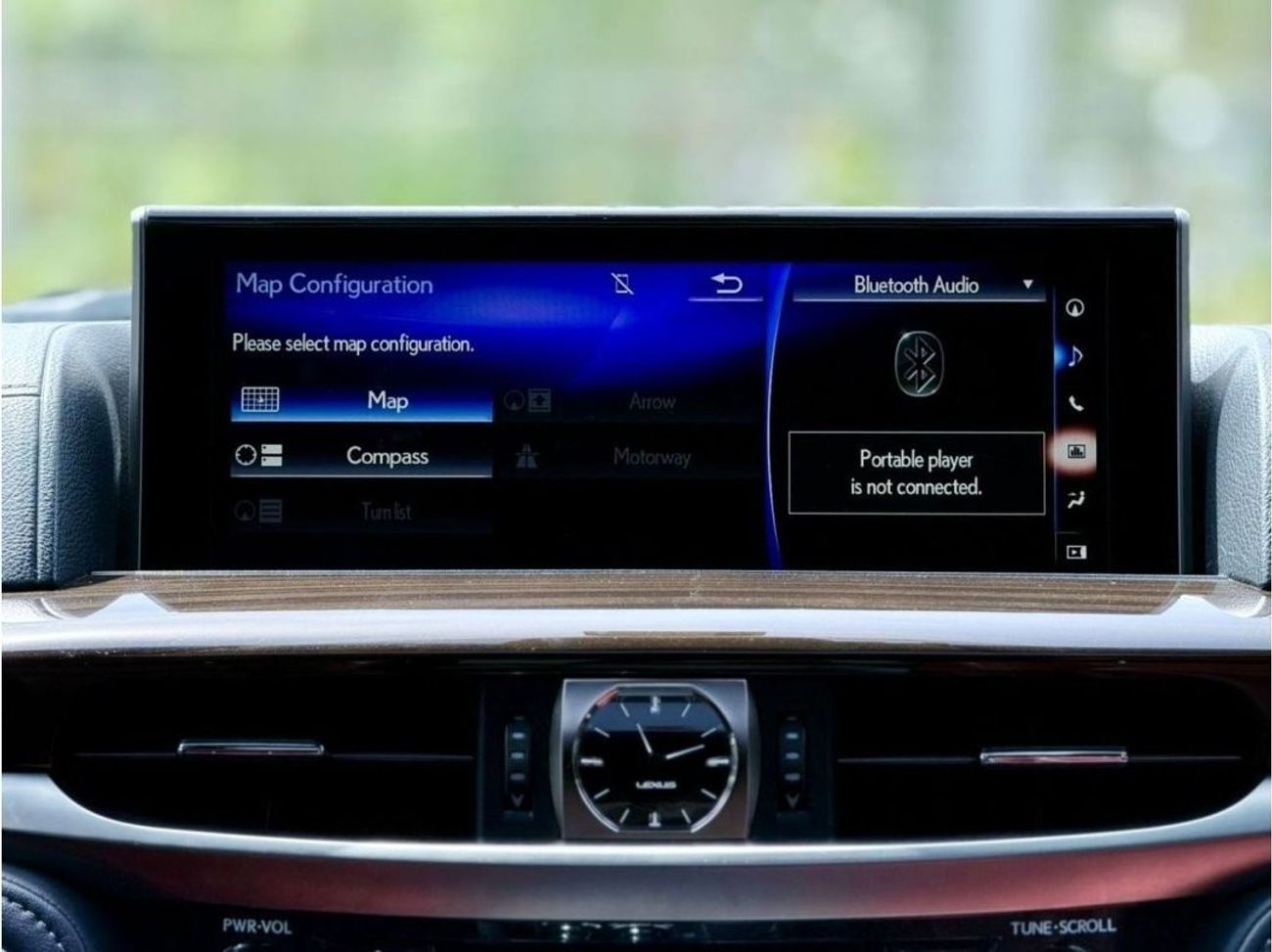 لكزس LX 570 LEXUS LX570 GCC SPECS YEAR 2017 FULL SERVICE HISTORY