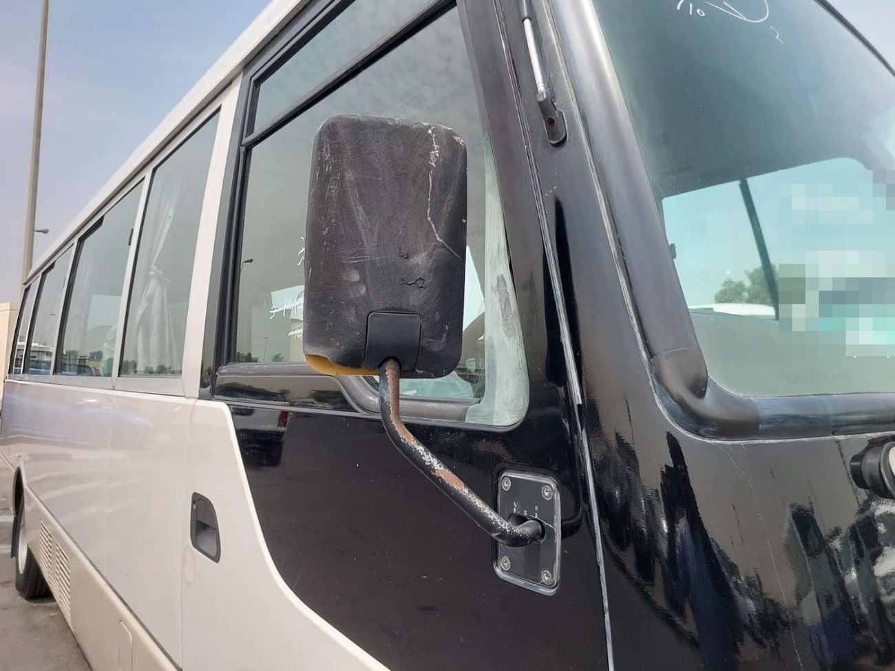 ميتسوبيشي روزا (RAMADAN OFFER) MITSUBISHI ROSA BUS RHD 1998 MODEL 5.2 L DIESEL MANUAL(PM00446)