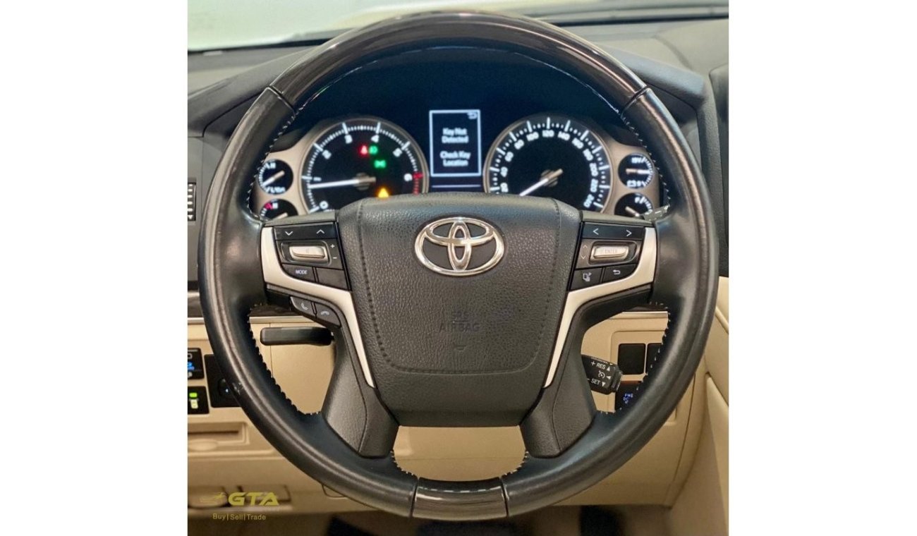 تويوتا لاند كروزر 2020 Toyota Land Cruiser V6 GXR Grand Touring, Toyota Warranty + Service Contract, Low KMs, GCC