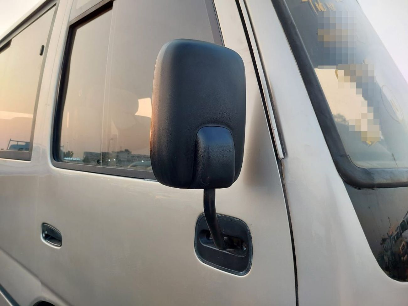 Toyota Coaster TOYOTA COASTER BUS RHD 1996 MODEL 4.1 L DIESEL AUTOMATIC(PM04049)