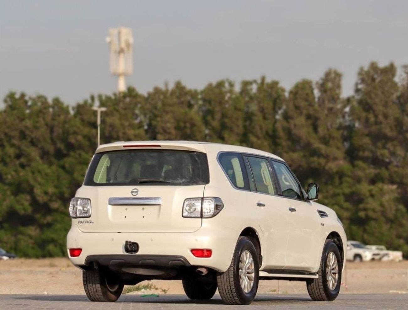 Nissan Patrol XE T1 5.6L Nissan Patrol 5.6L, V8, 2019, GCC,  Original Paint, accident-free, in excellent condition