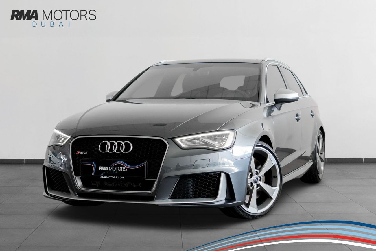 Audi RS3 TFSI quattro 2016 Audi RS3 Hatchback / Full-Service History