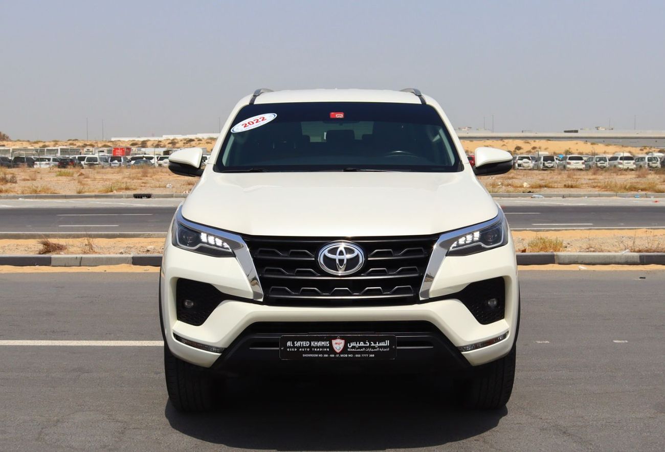 تويوتا فورتونر تيوتا فوتشنر موديل 2022خليجى بمحرك 4000  سى سى و6سلندر وممشى  KM 75000 بسعر 105000درهم